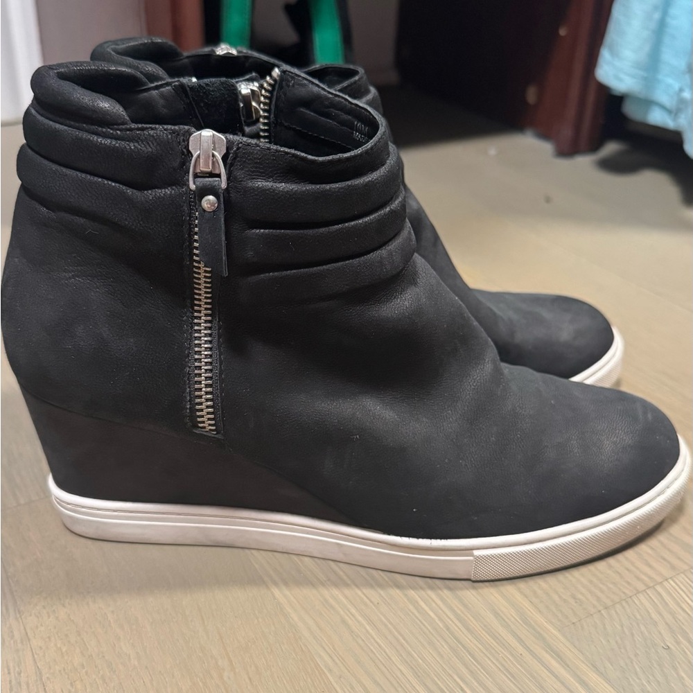 Lines Paolo Black Ankle Wedge Booties with White Soles